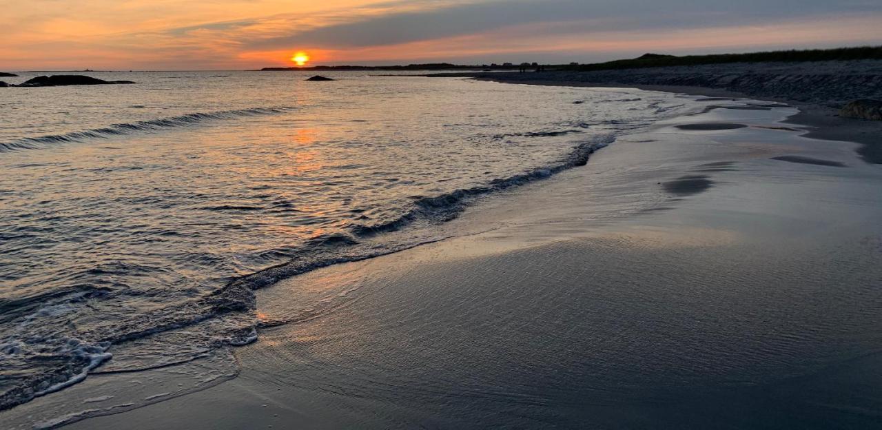 Sentral Leilighet I 3. Etg. Sorvendt Med Utsikt Appartement Farsund Buitenkant foto